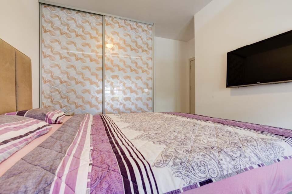 Divino Apartment تيفات المظهر الخارجي الصورة