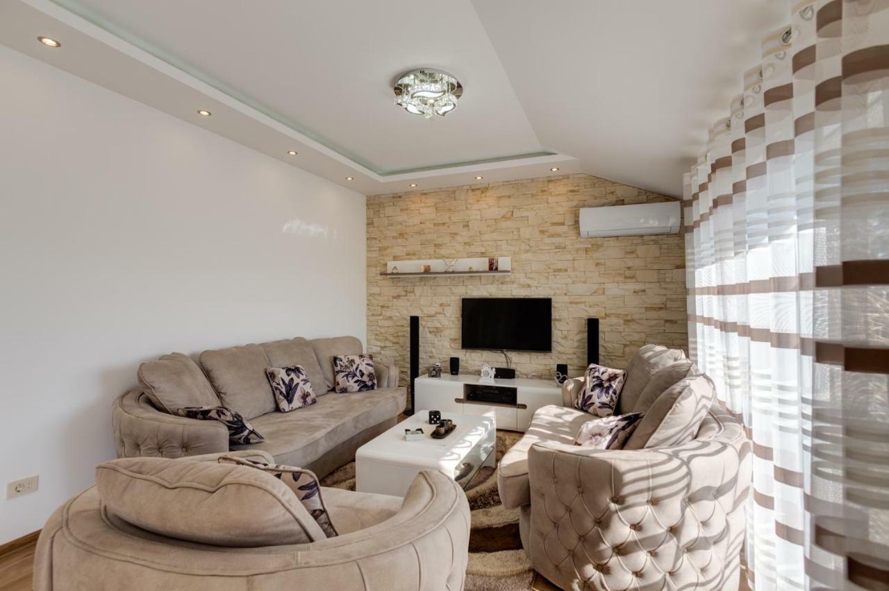 Divino Apartment تيفات المظهر الخارجي الصورة